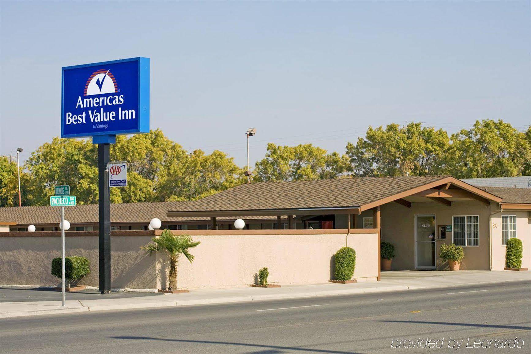 Americas Best Value Inn Los Banos Buitenkant foto